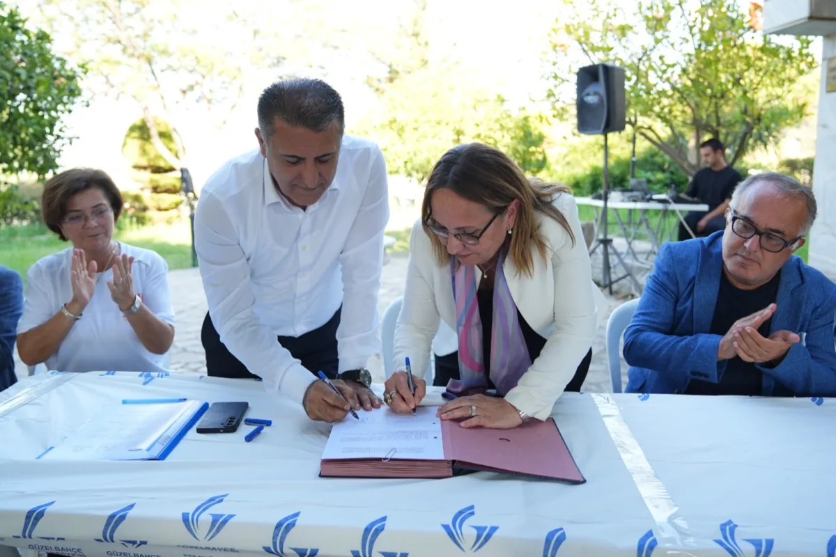 Güzelbahçe Belediyesi'nde toplu iş sözleşmeleri imzalandı