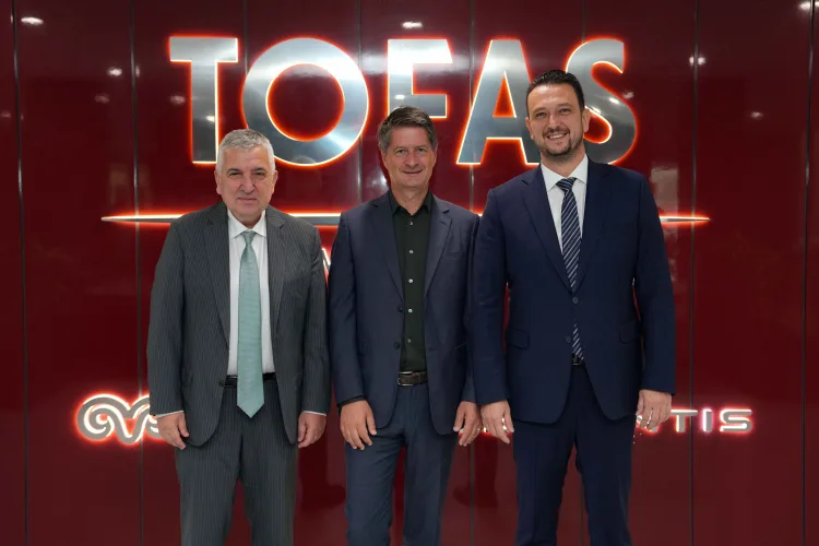 Citroën CEO’su Bursa’da... Berlingo üretimi için geri sayım
