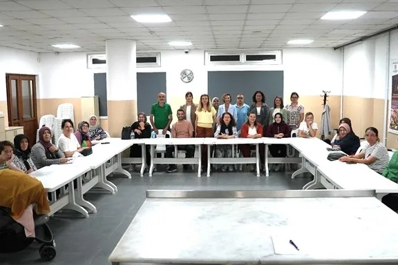 Denizli’de Tarhana Atölyesiyle Lezzetler Yaşatılıyor