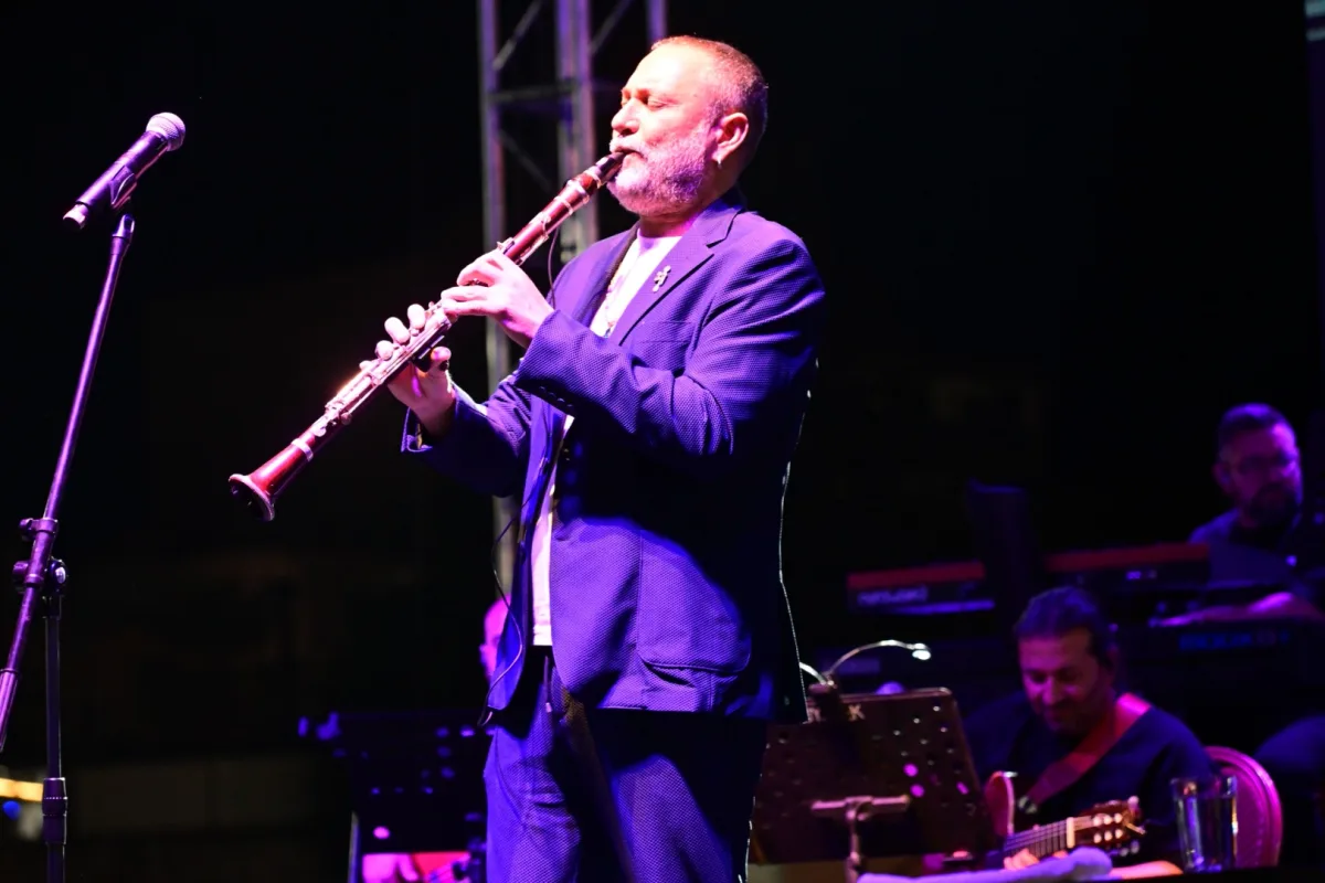 Hüsnü Şenlendirici ile Kırkağaç’te Kavun Festivali Konseri