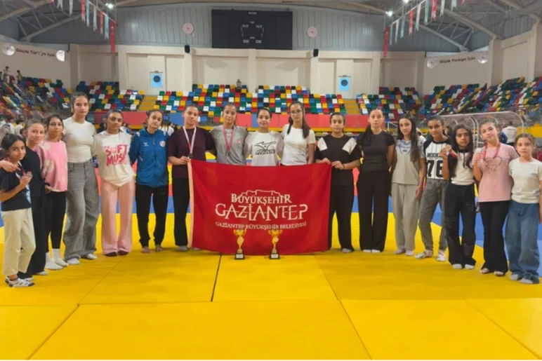 Gaziantep sporcuları 8 ayda dünya şampiyonluğu elde etti