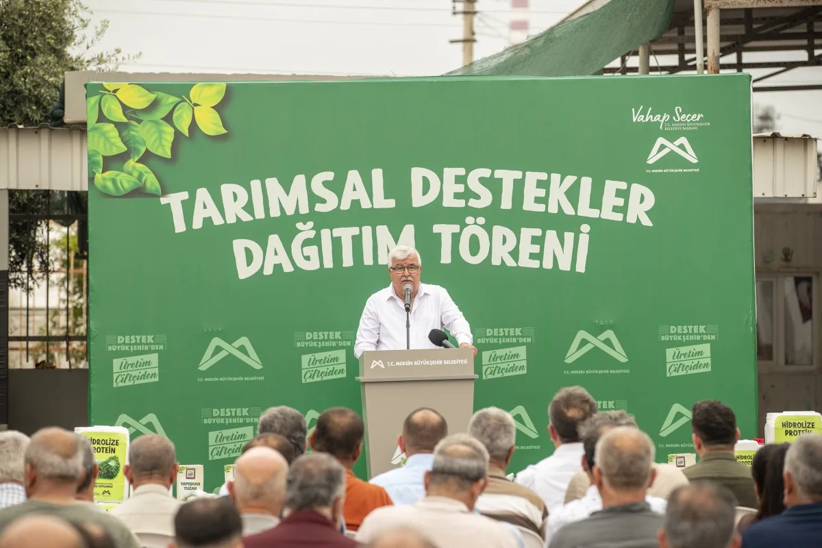 Mersin'de 3 Bin Üreticiye Sera İpi ve Zararlı Mücadele Desteği