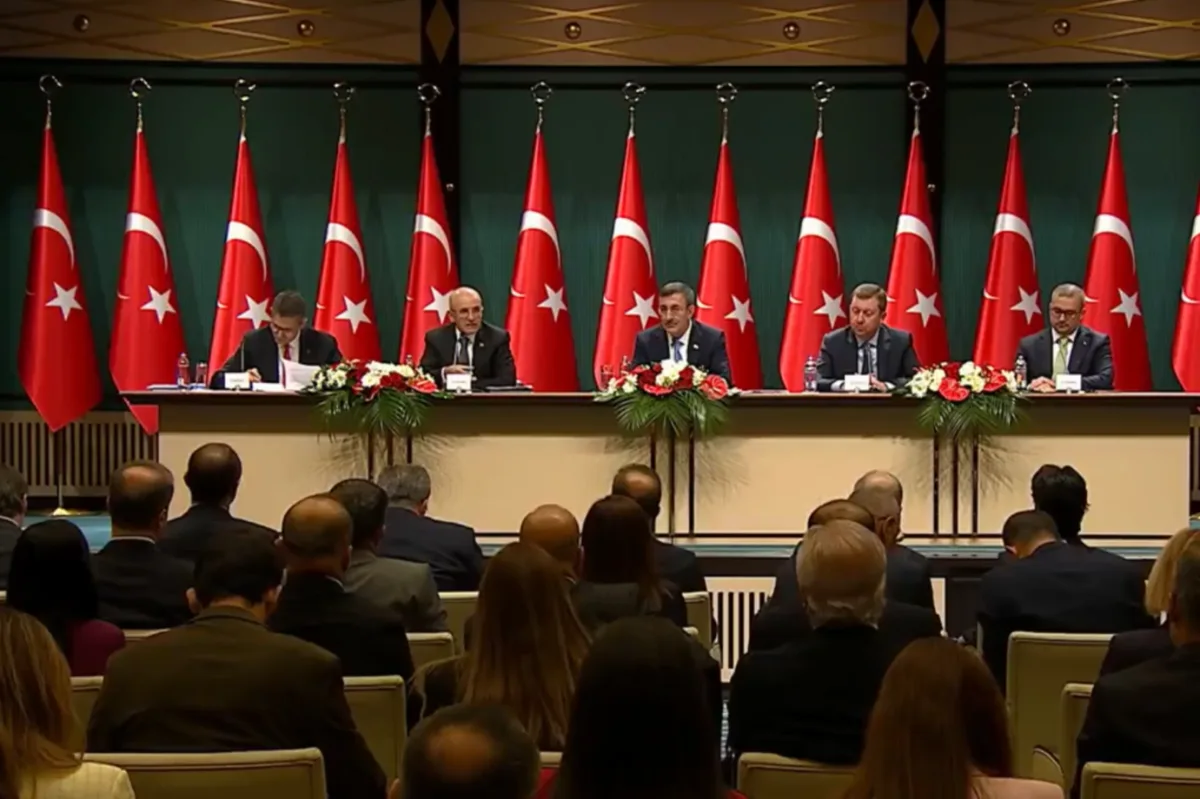 Yılmaz: Enflasyon tek haneye, 2,1 milyon istihdam