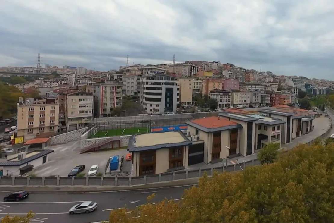 Beyoğlu’da yeni İmam Hatip Ortaokulu açıldı