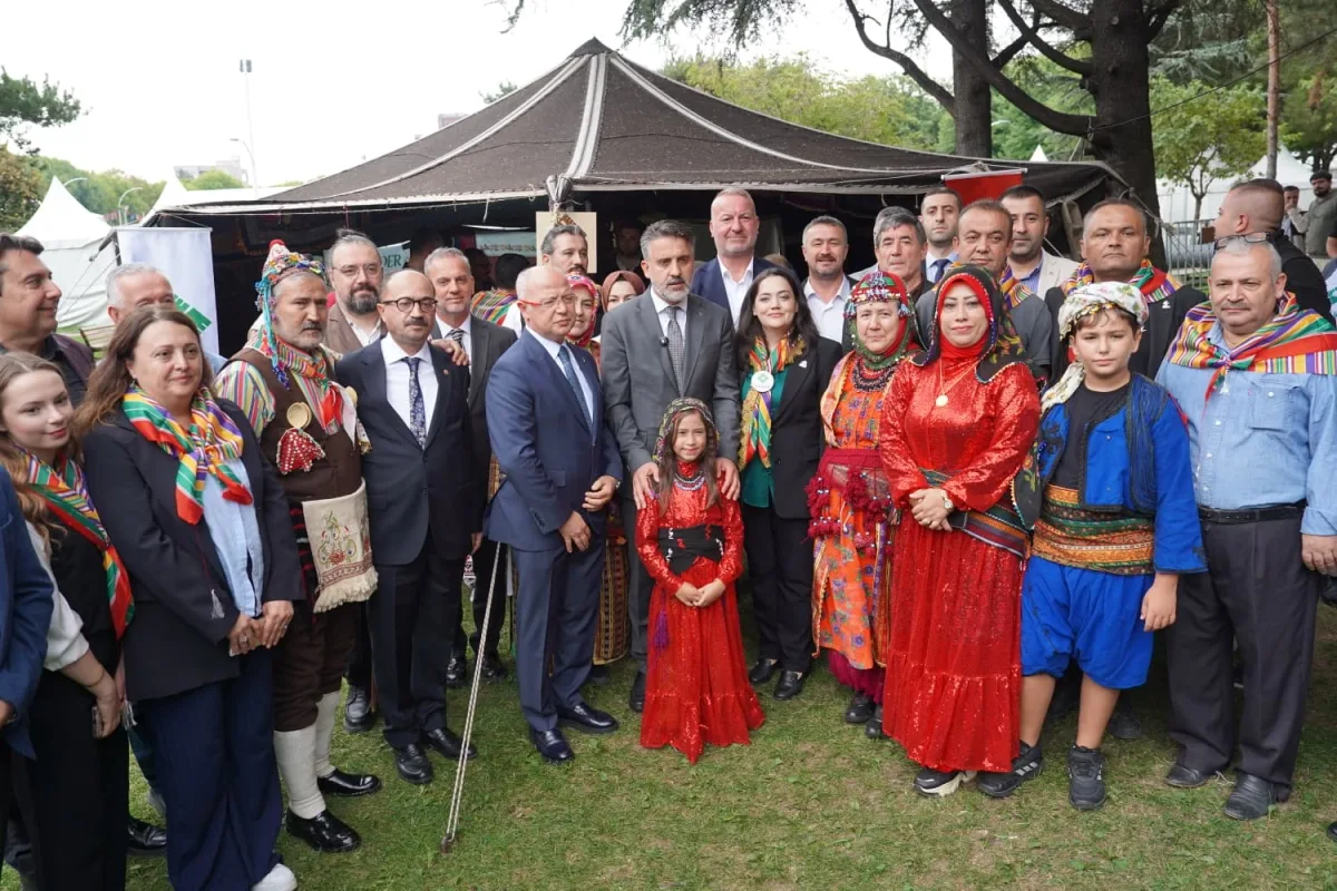 Bursa Gastronomi Festivali'nde DAĞDER çadırına yoğun ilgi
