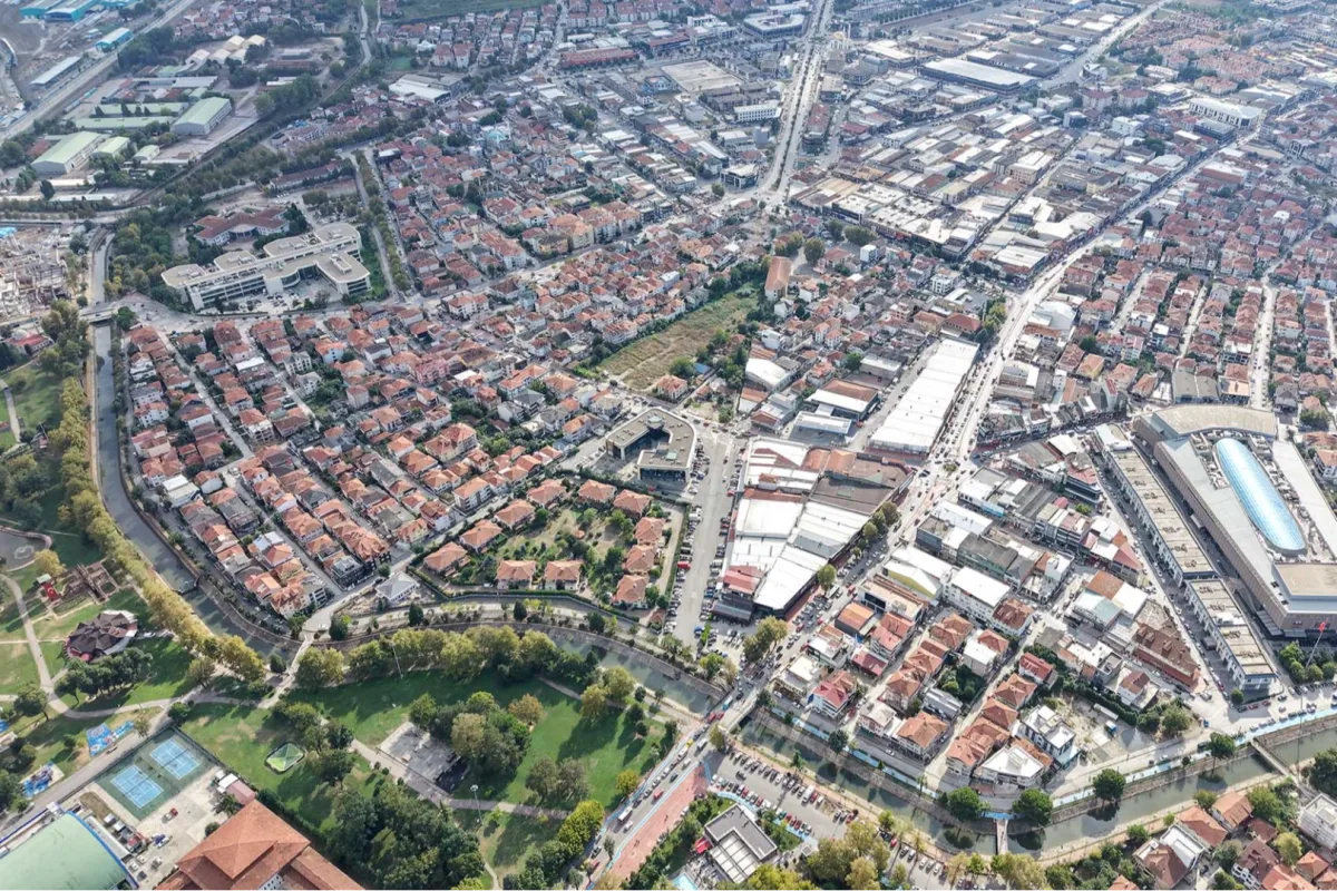 Sakarya’da 25 yıllık trafik kapanığına son verildi!
