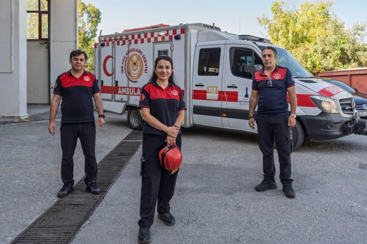 İtfaiye paramedikleri evde bebeği dünyaya getirdi