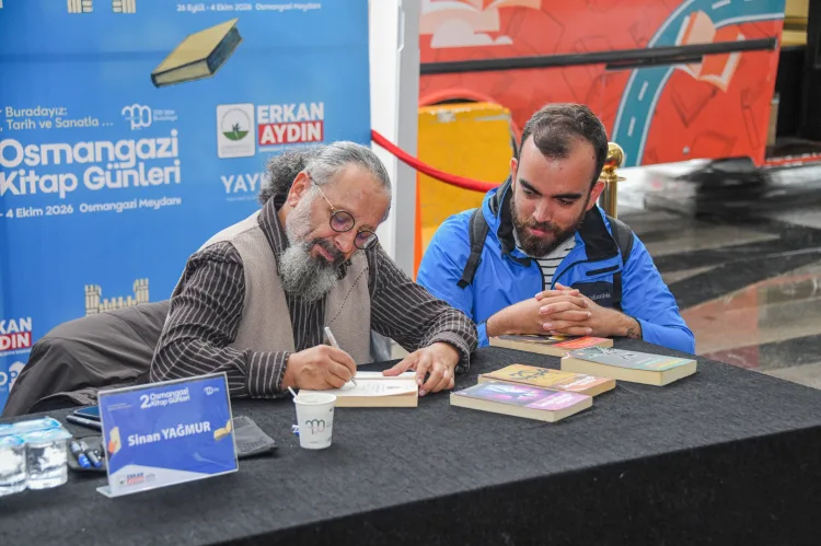 Bursa Osmangazi'de minik kitapseverler hem öğrendi hem eğlendi