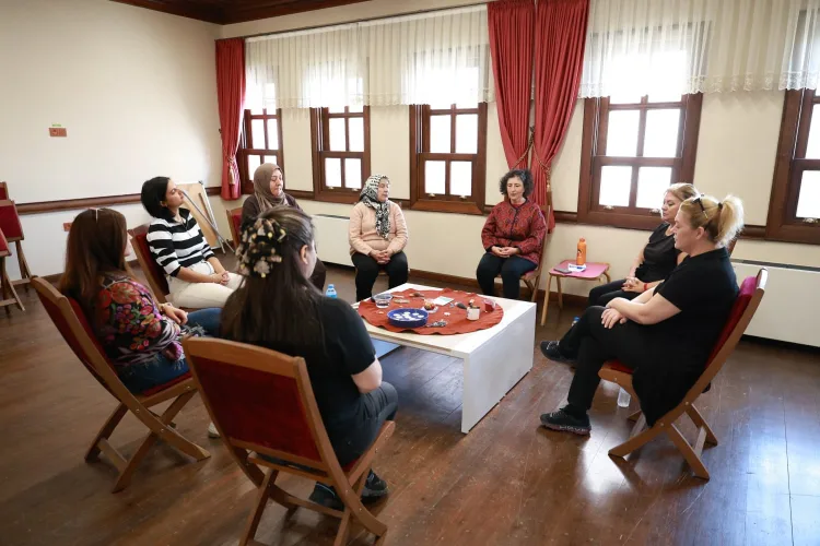 Bursa Osmangazi’de kadınlar paylaşarak iyileşti