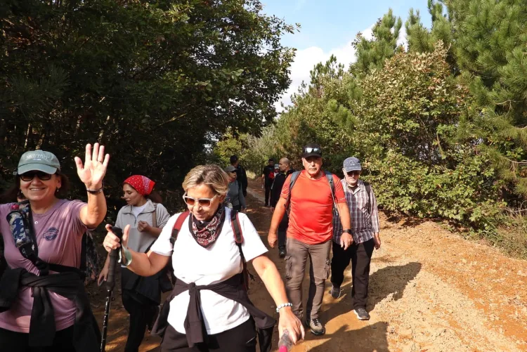 İzmit'te Bizimköy Doğa Yürüyüşü doğaseverleri buluşturdu