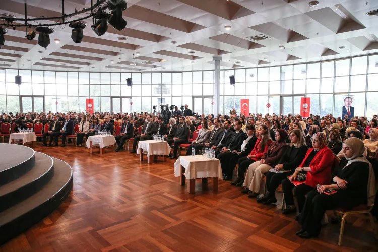 Bursa’da 'İletişim Yüzyılı, Güçlü İletişim, Etkin Kamu' eğitimi
