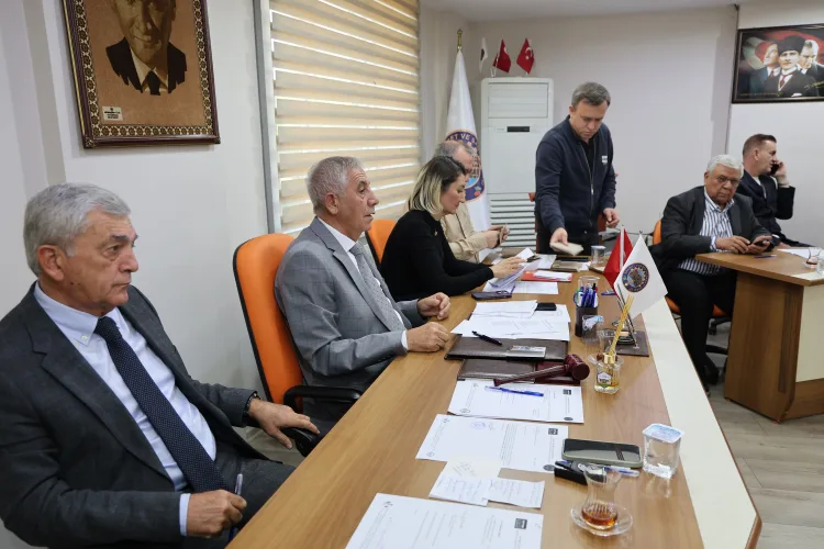 Salihli TSO’da Süleyman Oral Yeniden Meclis Başkanı Seçildi