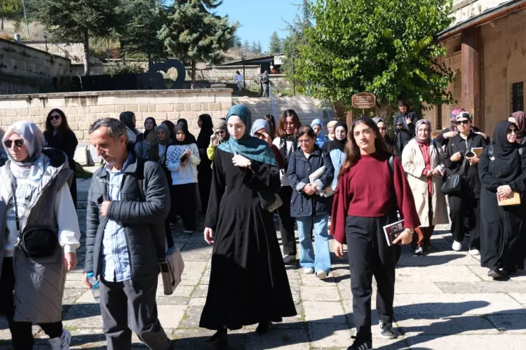 “Zeytin Pastanesi” ile Eskişehir'in kültürel mirasını keşfettiler