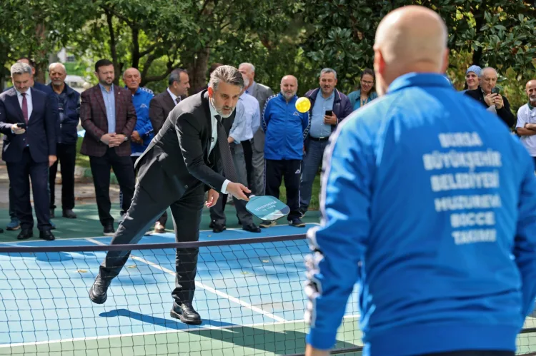 Bursa'da Başkan Vekili Biba huzurevi sakinleriyle buluştu