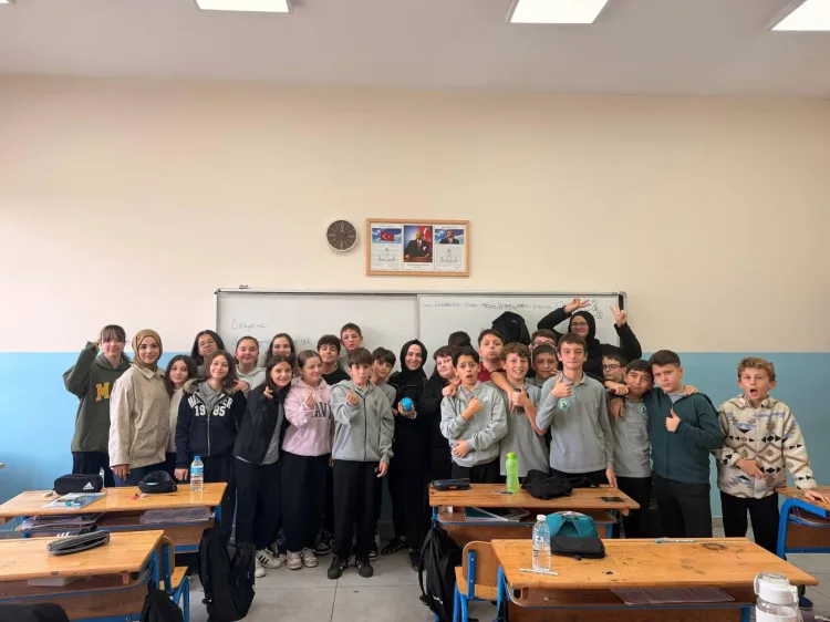 Sakarya'da ortaokul öğrencilerine akran zorbalığıyla mücadele eğitimi