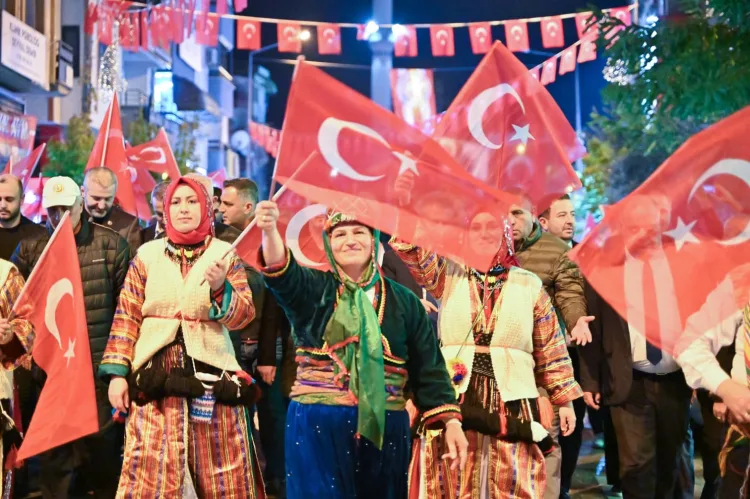 Anadolu’nun renkleri Gemlik'te buluştu
