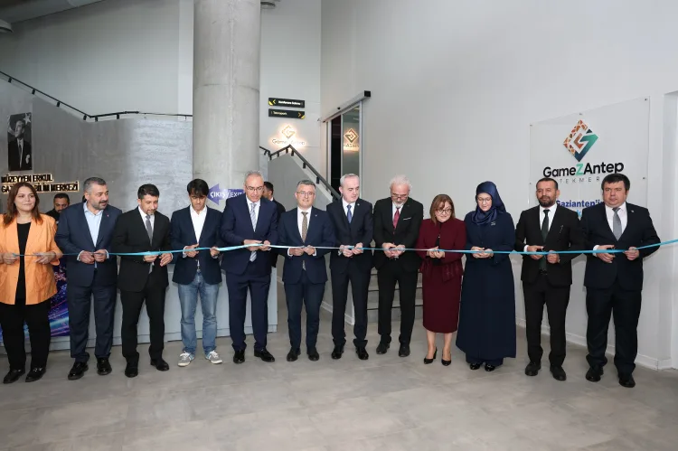 Unique Summit Gaziantep Global StartupCities Zirvesi Başladı