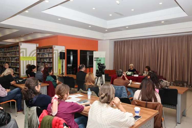 Defne Suman Nilüferli okurlarıyla buluştu