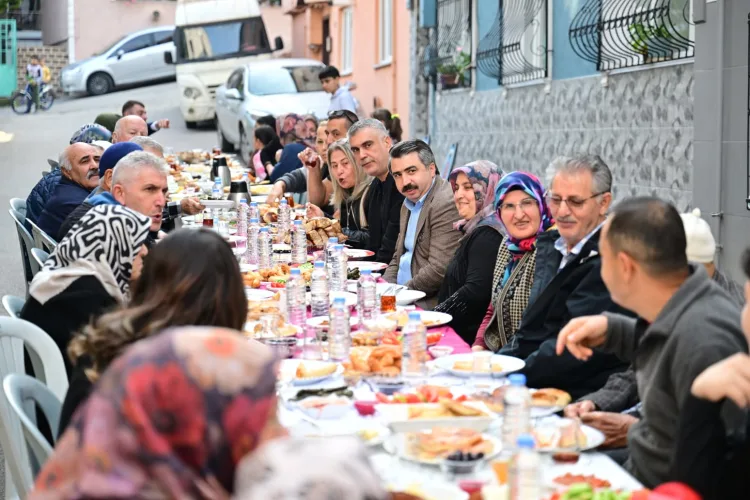 Bursa Yıldırım'da gönül sofrasını kadınlar kurdu