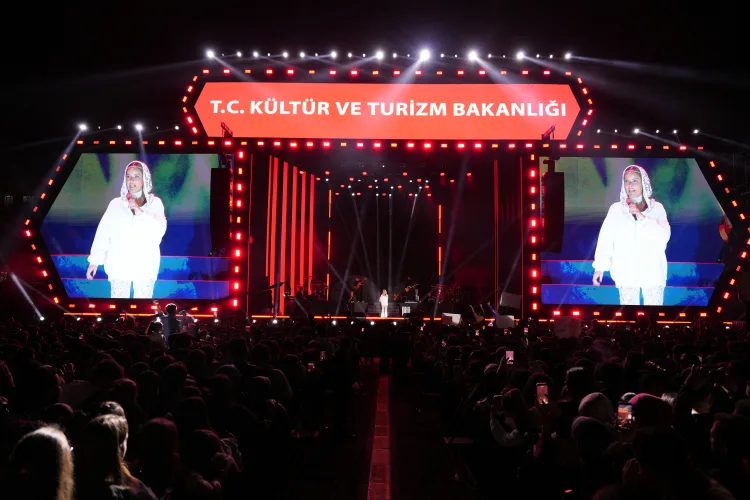 Bengü, Diyarbakır Kültür Yolu'ndan geçti
