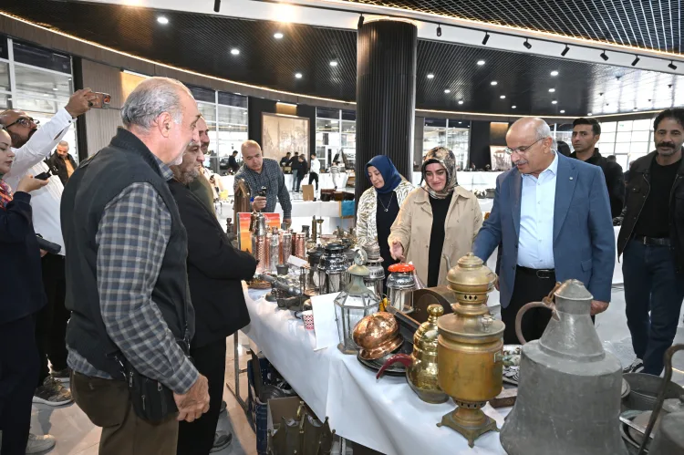Malatya’da antika pazarı açıldı