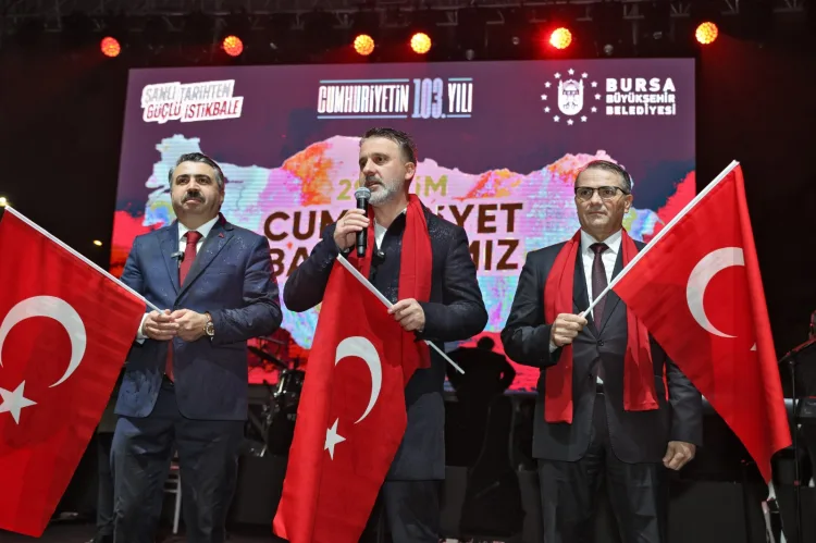 Bursa’da Cumhuriyet coşkusu