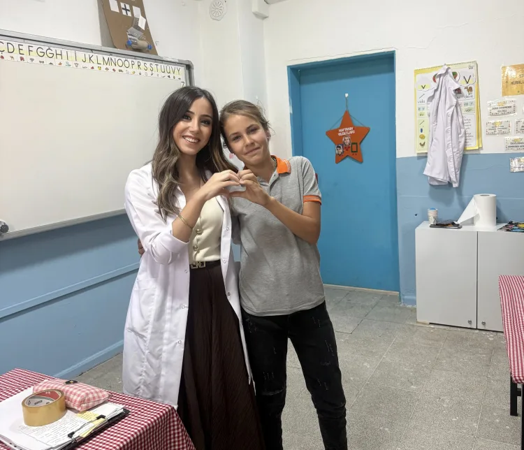 Kozluk’ta kız öğrencilere yönelik ergenlik eğitimi