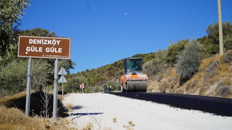 İzmir'de Aliağa ve Foça’da yollar yenileniyor... İzmir’in kuzeyinde yol atağı
