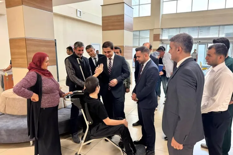 Batman Sason’da yatağa bağımlı vatandaşlara yatak desteği