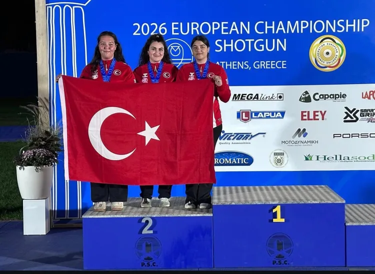 Kağıtspor Sporcularından Madalya Yağmuru