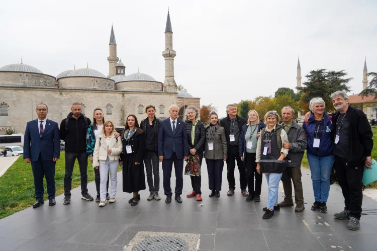 Balkan ressamları Selimiye’yi resmetti