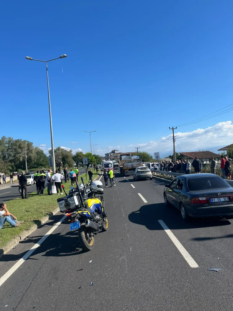 Düzce’de motosiklet yayaya çarptı: 2 ölü