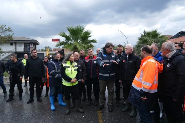 Pendik’te sel felaketi! 1 kişinin cansız bedeni bulundu