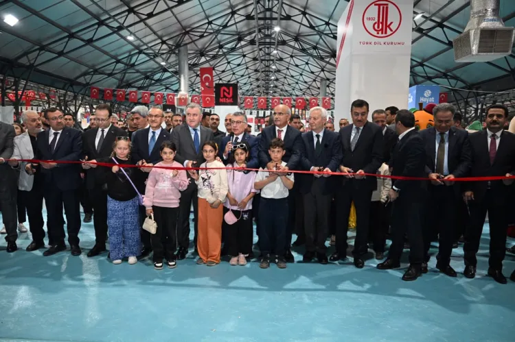 Malatya kitaplara 12'nci kez kapı açtı